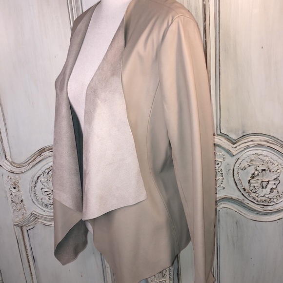 Joan Vass New York Lovely Taupe Faux Leather Waterfall Front Jacket Size Small - Picture 8 of 12
